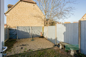 Photo 22- click for photo gallery